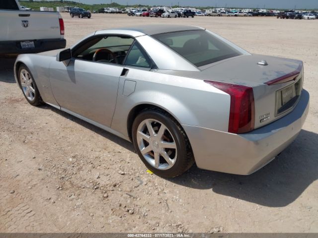2005 CADILLAC XLR 1G6YV34A855600349 Photo 2