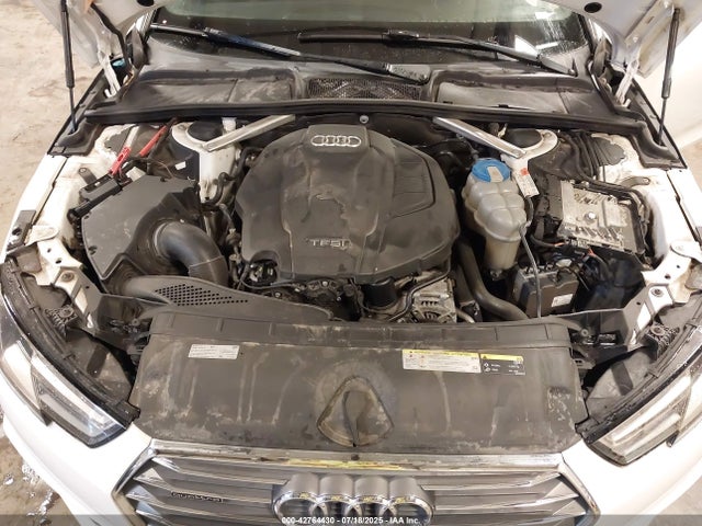 2017 AUDI A4 WAUDNAF49HN056338 Photo 9