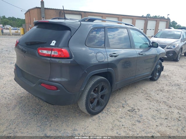 1C4PJLCB4GW178477 Jeep Cherokee