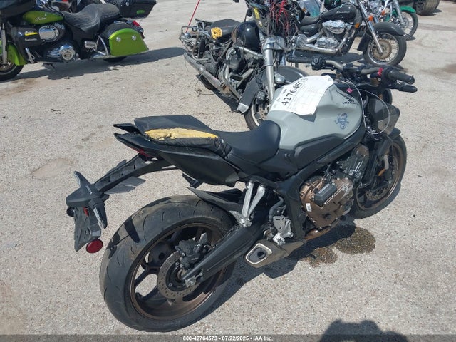 MLHRH1651R5001227 Honda Rh15e-6000001