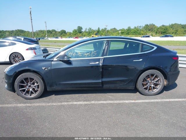 5YJ3E1EA2LF792101 Tesla MODEL 3