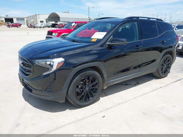 3GKALMEVXLL246864 GMC lyx