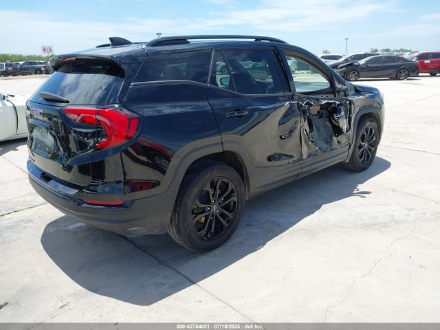 3GKALMEVXLL246864 GMC lyx