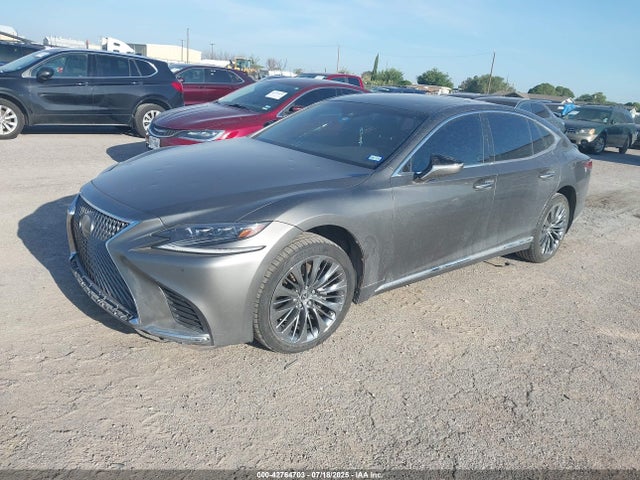 Lexus v35a-fts 2018 JTHB51FF1J5004427 Image 2