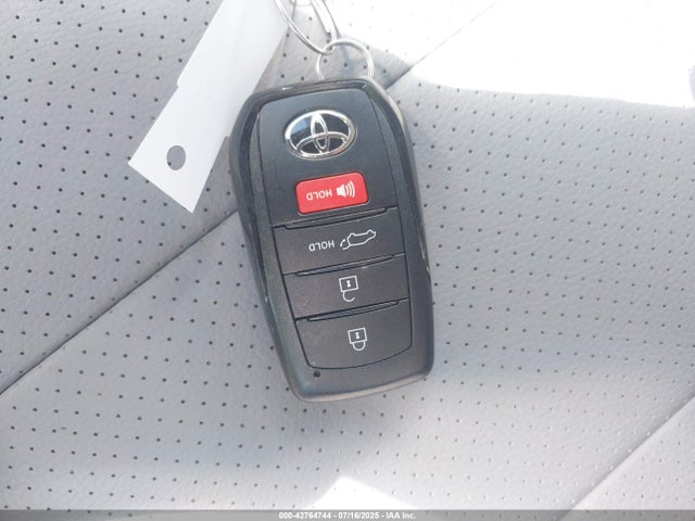 Toyota t24a-fts 2025 5TDAAAB50SS077113 Image 11