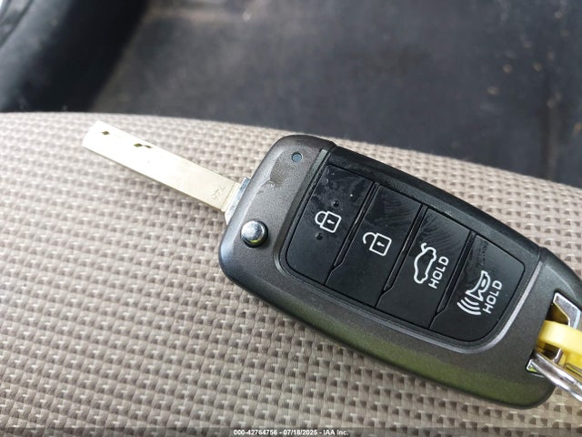 Hyundai Accent 2018 3KPC24A38JE020125 Image 11