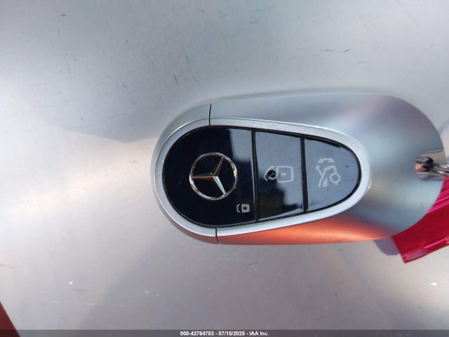 W1K6G7GB6PA203426 Mercedes-Benz m176