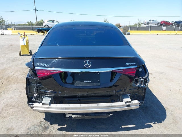 W1K6G7GB6PA203426 Mercedes-Benz m176