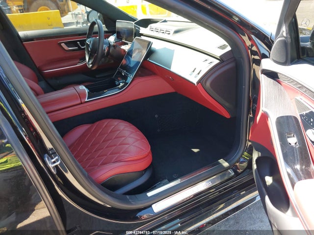 W1K6G7GB6PA203426 Mercedes-Benz m176