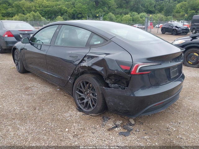 2024 TESLA MODEL 3 5YJ3E1EA3RF752201 Photo 2