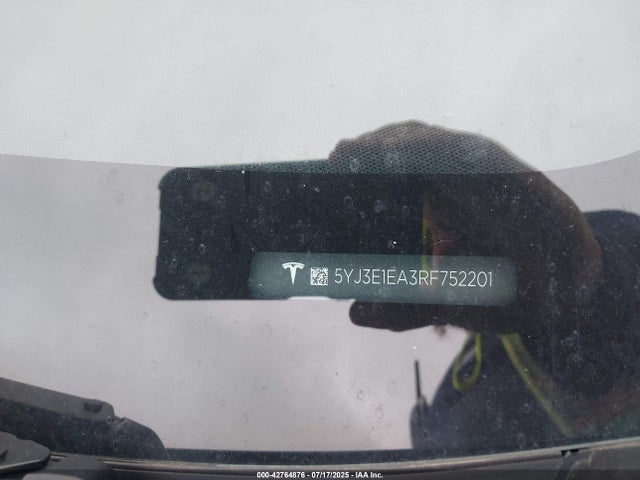 2024 TESLA MODEL 3 5YJ3E1EA3RF752201 Photo 8
