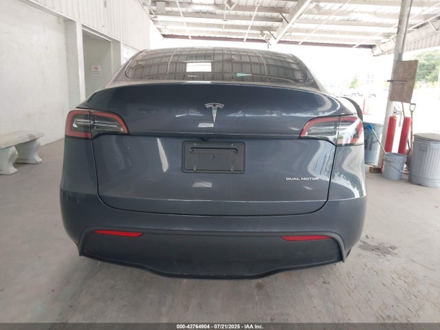 7SAYGDEE8PA135913 Tesla 2023