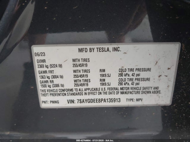 2023 TESLA MODEL Y 7SAYGDEE8PA135913 Photo 8