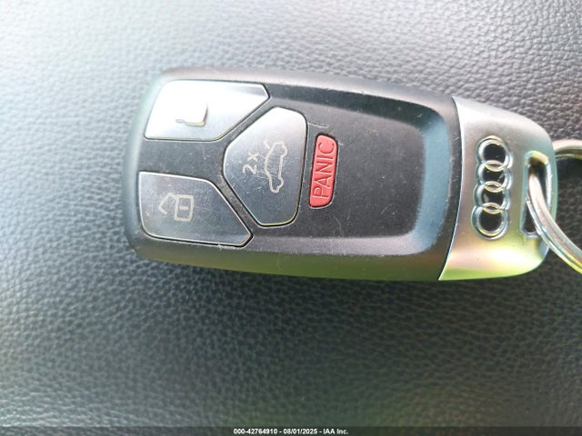 2019 AUDI A4 WAUGMAF42KA036852 Photo 10