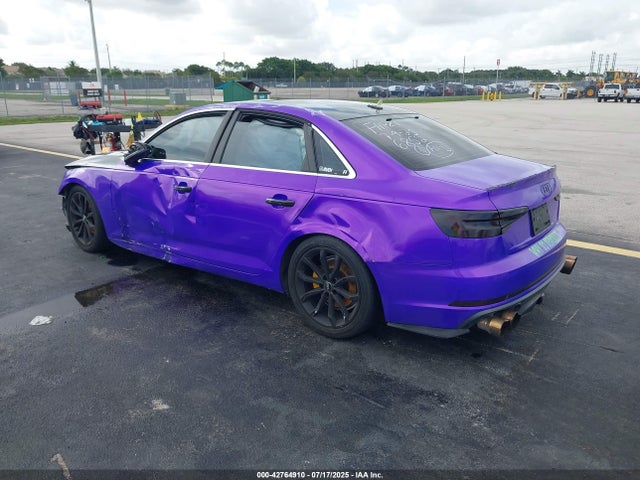 2019 AUDI A4 WAUGMAF42KA036852 Photo 2