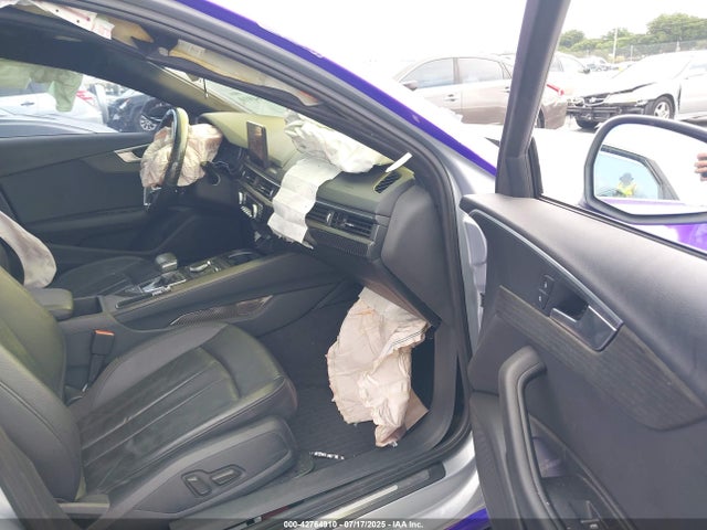 2019 AUDI A4 WAUGMAF42KA036852 Photo 4