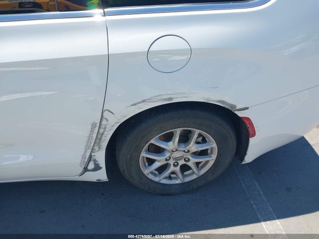 Chrysler Voyager 2024 2C4RC1CG2RR192134 Image 18