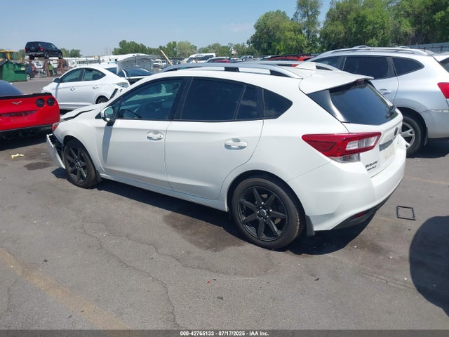 Subaru 2018 2018 4S3GTAB61J3710196 Image 3