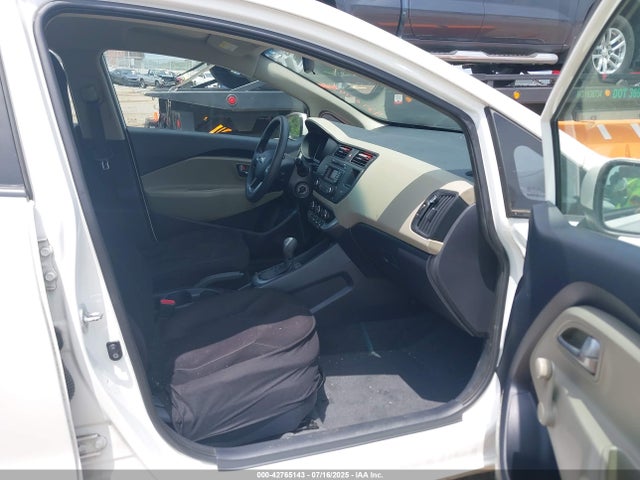 KIA dohc gamma 2014 KNADM4A38E6324224 Image 5
