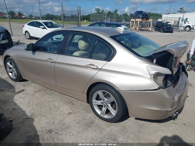 BMW 2014 2014 WBA3A5G59ENP32918 Image 14
