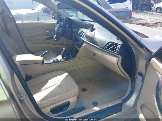BMW 2014 2014 WBA3A5G59ENP32918 Image 5