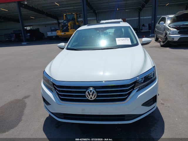 Volkswagen Passat 2021 1VWSA7A33MC011454 Image 13