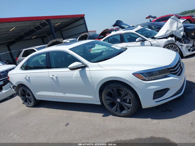 Volkswagen Passat 2021 1VWSA7A33MC011454 Image 14