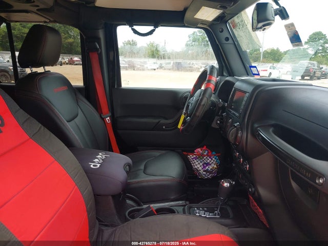 1C4BJWFG8HL671729 Jeep Wrangler