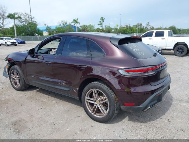 2024 PORSCHE MACAN WP1AA2A54RLB15752 Photo 2