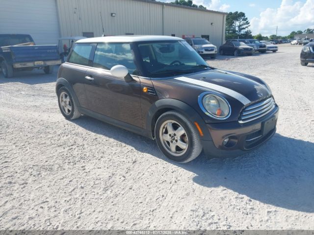 2011 MINI COOPER WMWSU3C51BT181677 Photo 0