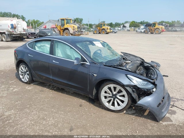 2019 TESLA MODEL 3 5YJ3E1EB6KF453624 Photo 0