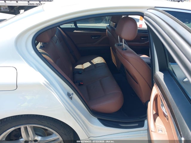 WBA5A7C58FD625442 BMW 2015