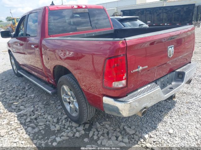 2015 RAM 1500 1C6RR6LTXFS566614 Photo 2
