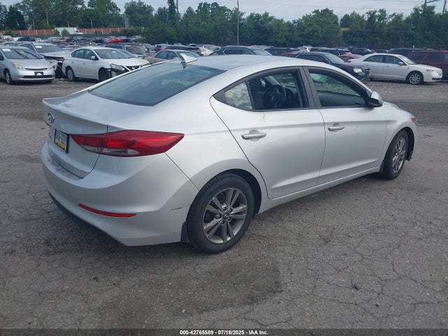 5NPD84LF2JH282521 Hyundai mpi nu
