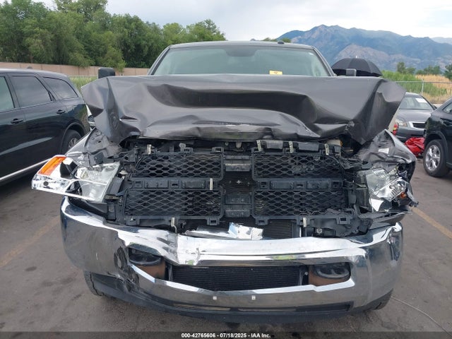 3C6UR5CL6GG297752 RAM 2500
