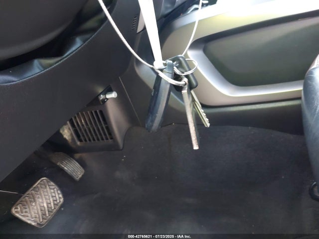 1N6AA1E63HN529510 Nissan 2017