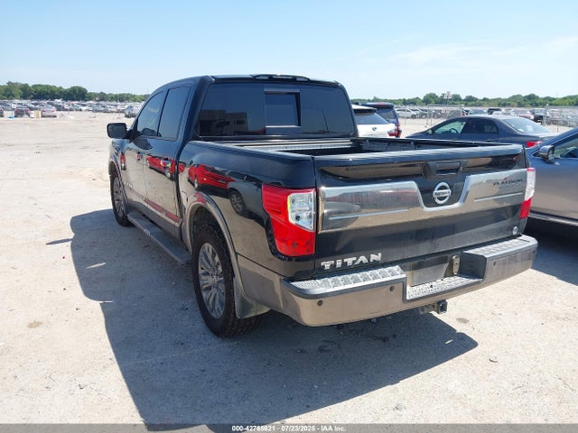1N6AA1E63HN529510 Nissan 2017