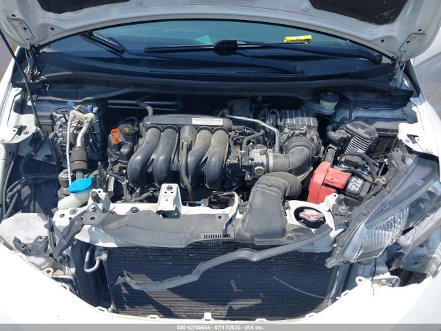 42765654 :رقم المزاد ، 3HGGK5H88FM736191 vin ، 2015 Honda Fit Ex/ex-l مزاد بيع