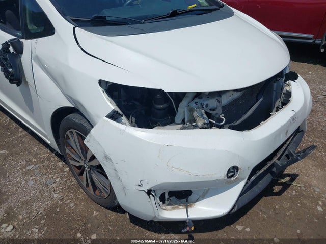 42765654 :رقم المزاد ، 3HGGK5H88FM736191 vin ، 2015 Honda Fit Ex/ex-l مزاد بيع