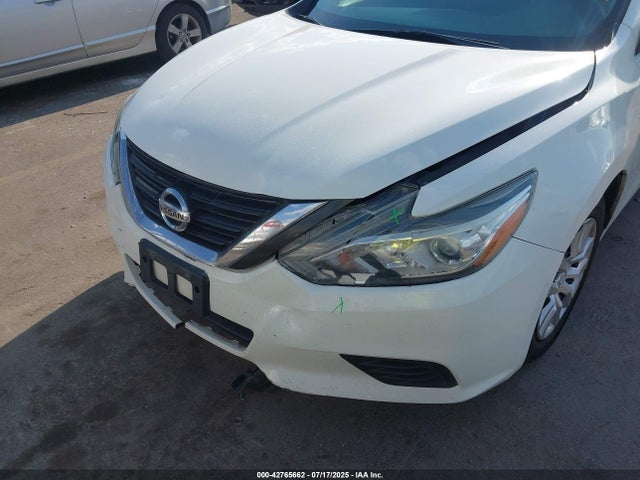 1N4AL3AP9HN360879 Nissan 2017