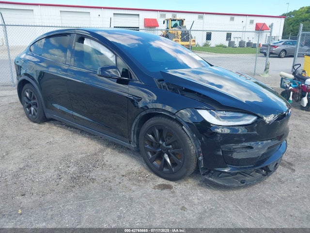 2023 TESLA MODEL X 7SAXCDE52PF376604 Photo 0