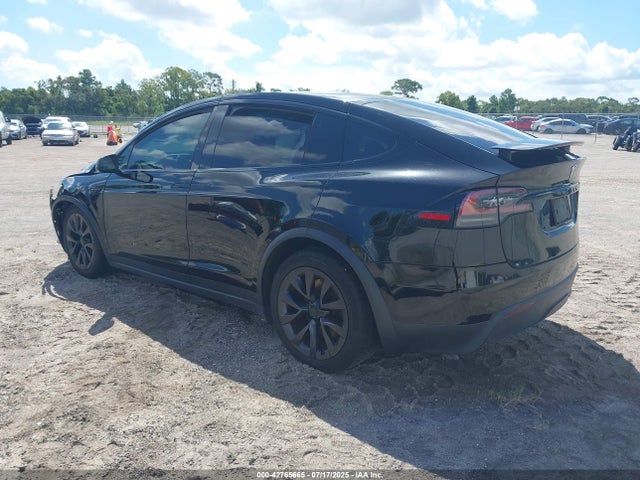 2023 TESLA MODEL X 7SAXCDE52PF376604 Photo 2