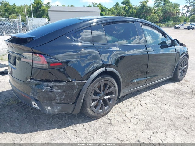 2023 TESLA MODEL X 7SAXCDE52PF376604 Photo 3