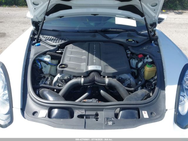 2016 PORSCHE PANAMERA WP0AB2A78GL050563 Photo 9