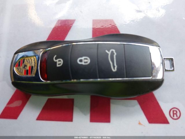 2016 PORSCHE PANAMERA WP0AB2A78GL050563 Photo 10