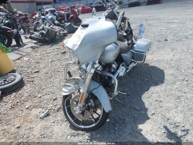 2023 HARLEY-DAVIDSON FLHX 1HD1KBC19PB604142 Photo 1