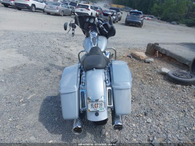 2023 HARLEY-DAVIDSON FLHX 1HD1KBC19PB604142 Photo 5