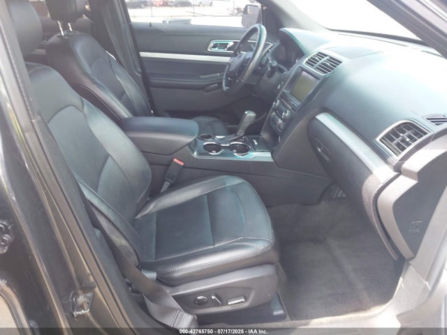 1FM5K7D85GGC66829 Ford 2016
