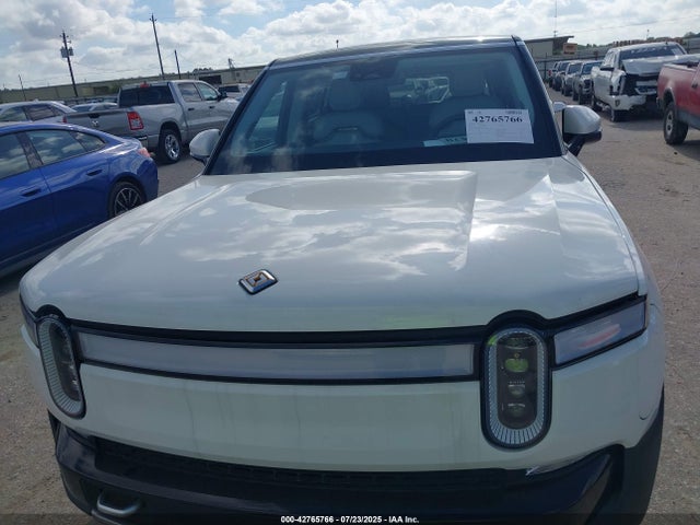 Rivian R1s 2024 7PDSGABA4RN038484 Image 10
