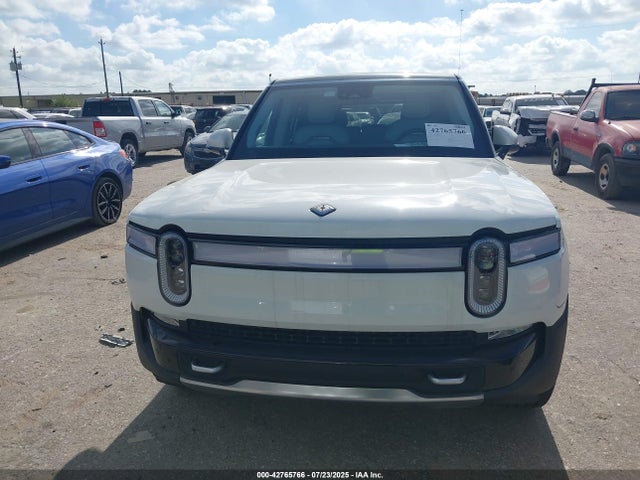 Rivian R1s 2024 7PDSGABA4RN038484 Image 12